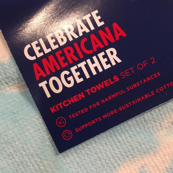 Beach Starfish Celebrate Anericana Kitchen Towel Set if Two NWT %100 Cotton - Picture 2 of 12